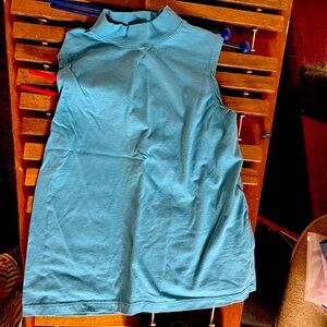Wildfang mock neck tank size small in bright blue